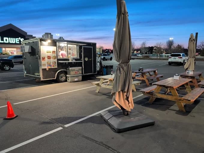 El Guero food truck parked outside Lowes in Blaine, Minnesota